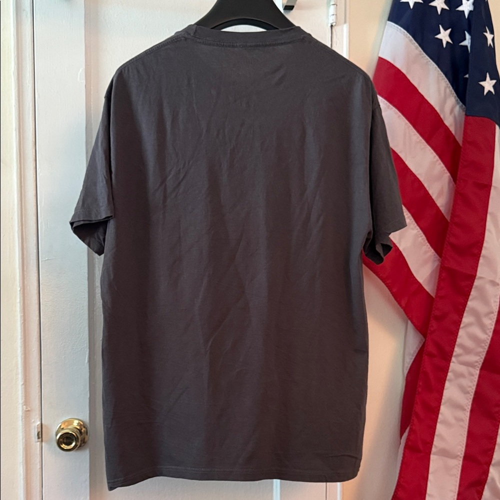 Led Zeppelin U.S. Tour 1975 Gray T-Shirt - Picture 2 of 3